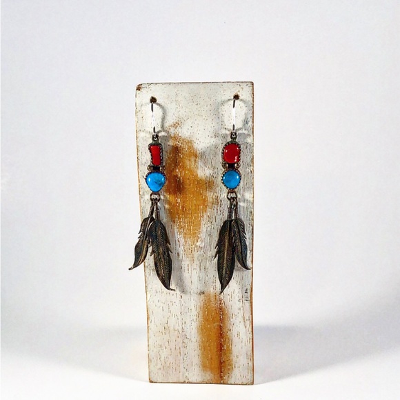 🔴 Navajo Carnelian and Turquoise Feather Earrings - Picture 2 of 7